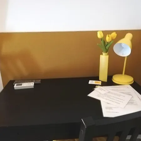 黄色别墅酒店 住宿加早餐酒店