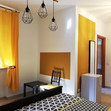 黄色别墅酒店 3* 菲乌米奇诺