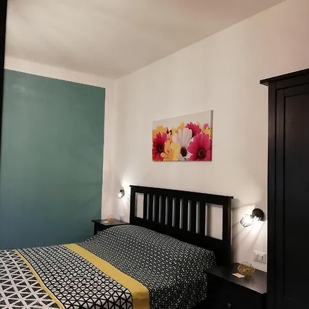 黄色别墅酒店 住宿加早餐酒店 3*