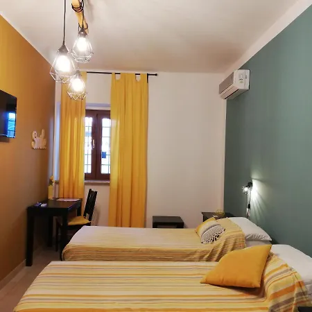 黄色别墅酒店 住宿加早餐酒店 3*