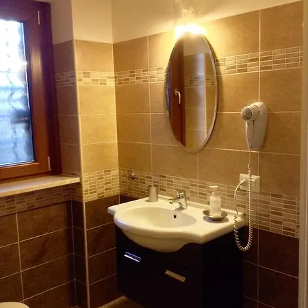 The Yellow House Panzió Fiumicino