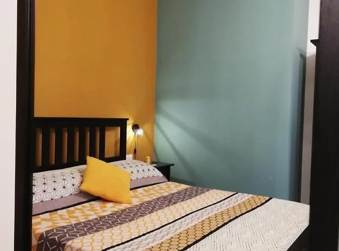 The Yellow House Отель типа 