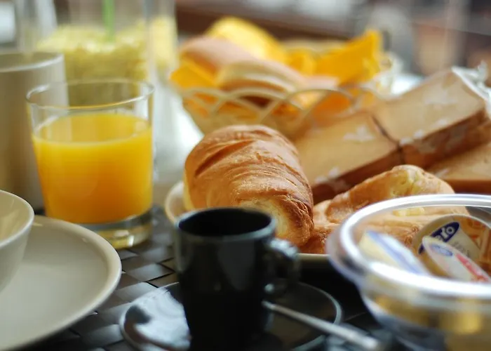 The Yellow House Фьюмичино